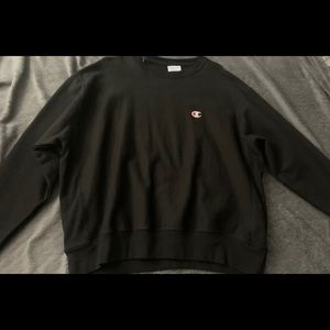 Black Tommy Hilfiger Sweater. Size XL
